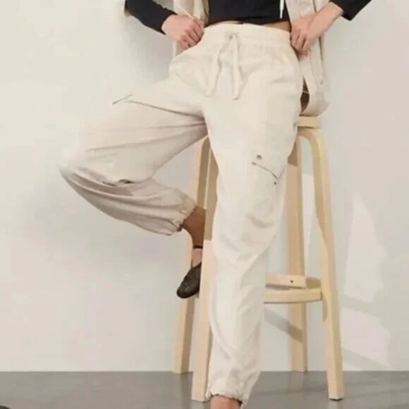 Athleta Celestial High Rise Utility Pant, Bone, Size M TALL, S/471984 - Picture 2 of 11